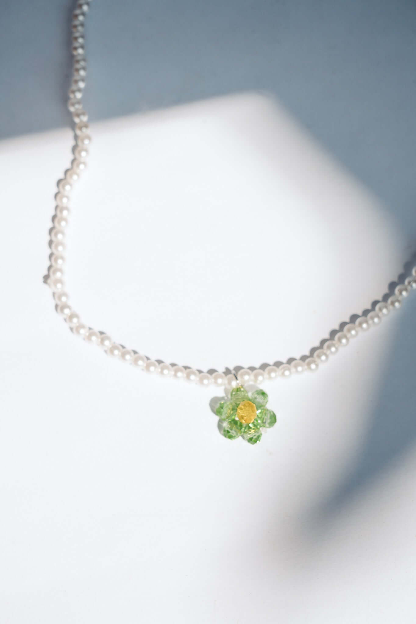 THE BEADED FLOWER NECKLACE