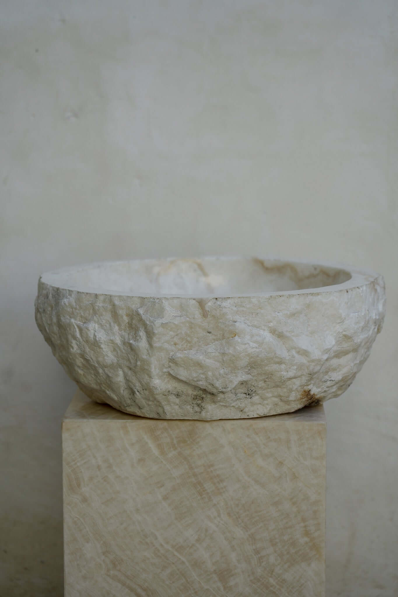 THE MARBLE BASIN 001