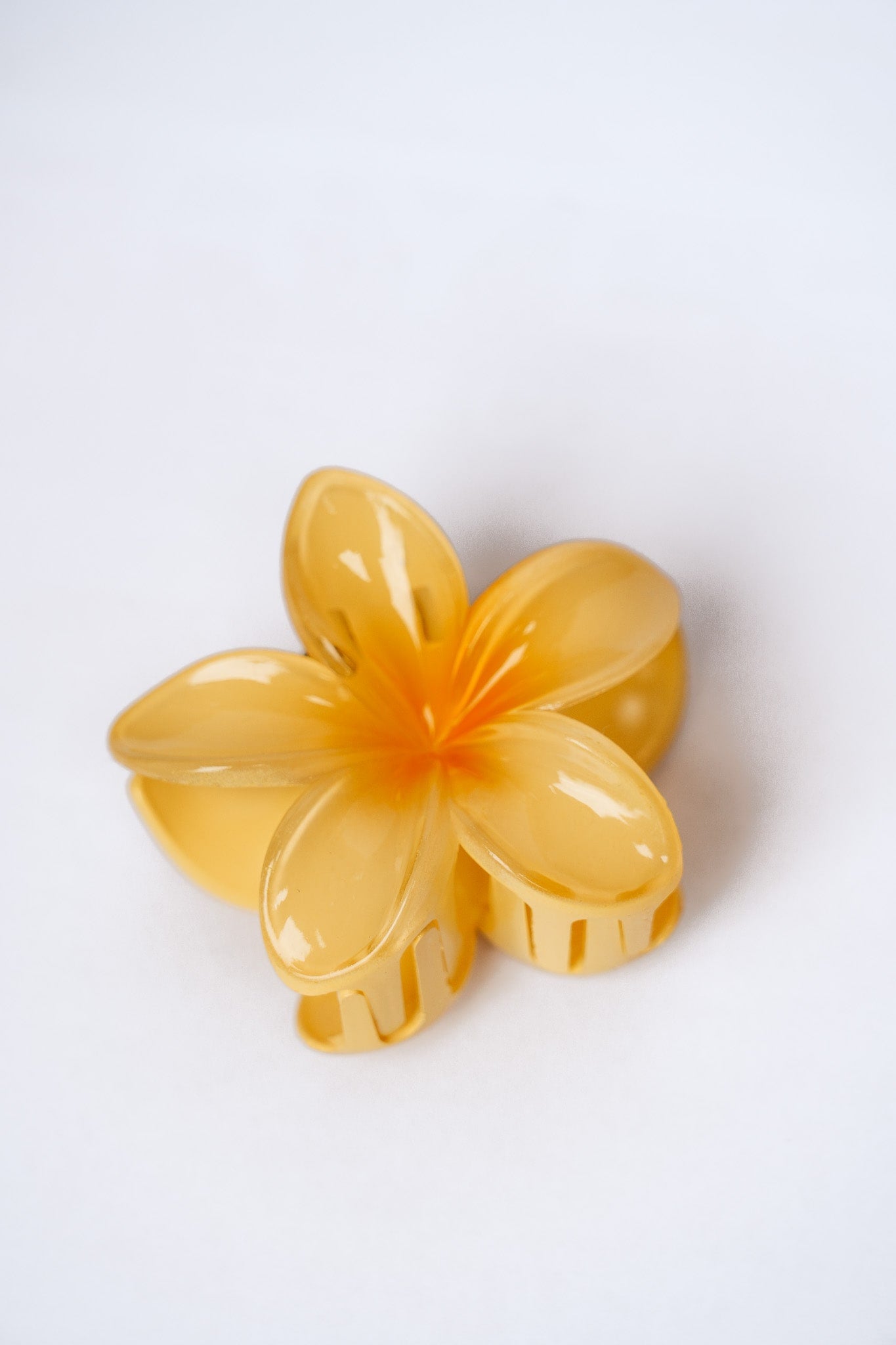 FRANGIPANI HAIR CLIPS - YELLOW