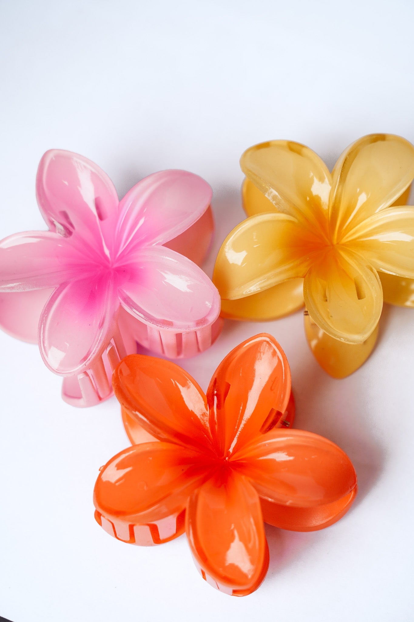 FRANGIPANI HAIR CLIPS - BRIGHT ORANGE