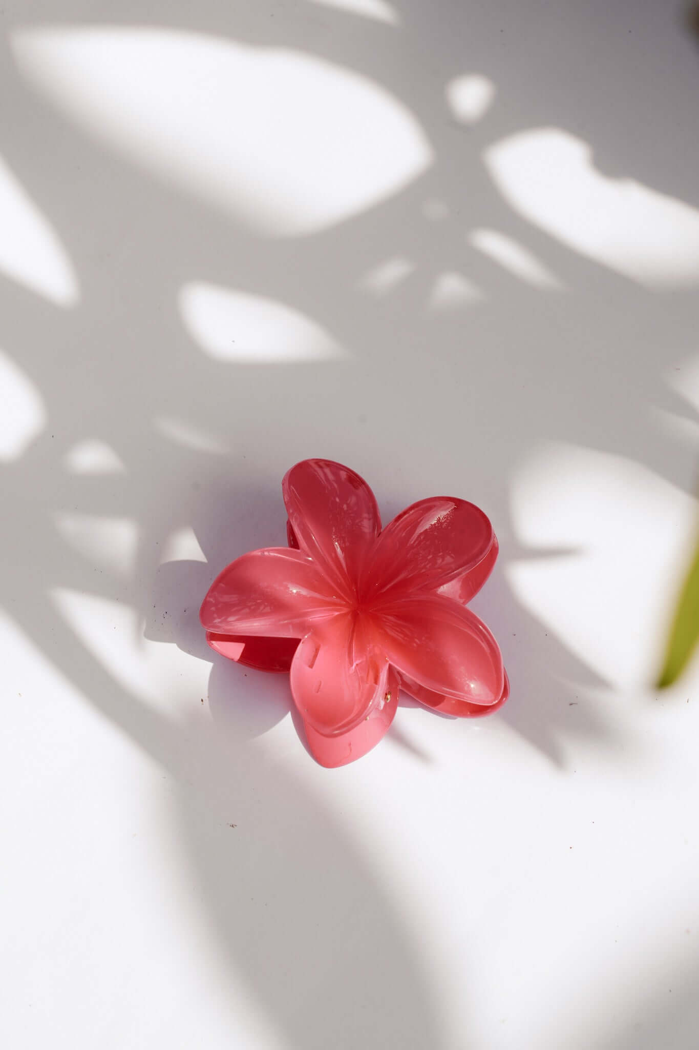 FRANGIPANI HAIR CLIPS - PINK - HIBISCUS THE LABEL - Black Salt Co