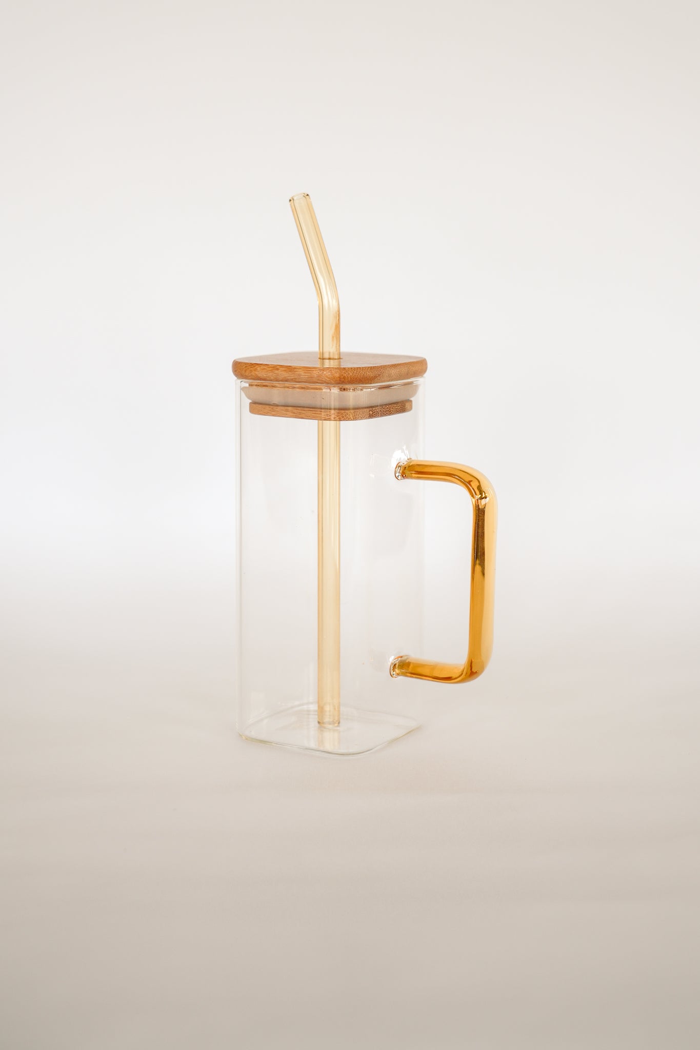 THE CATALINA GLASS MUG + STRAW by HIBISCUS THE LABEL - Shop at Black Salt Co