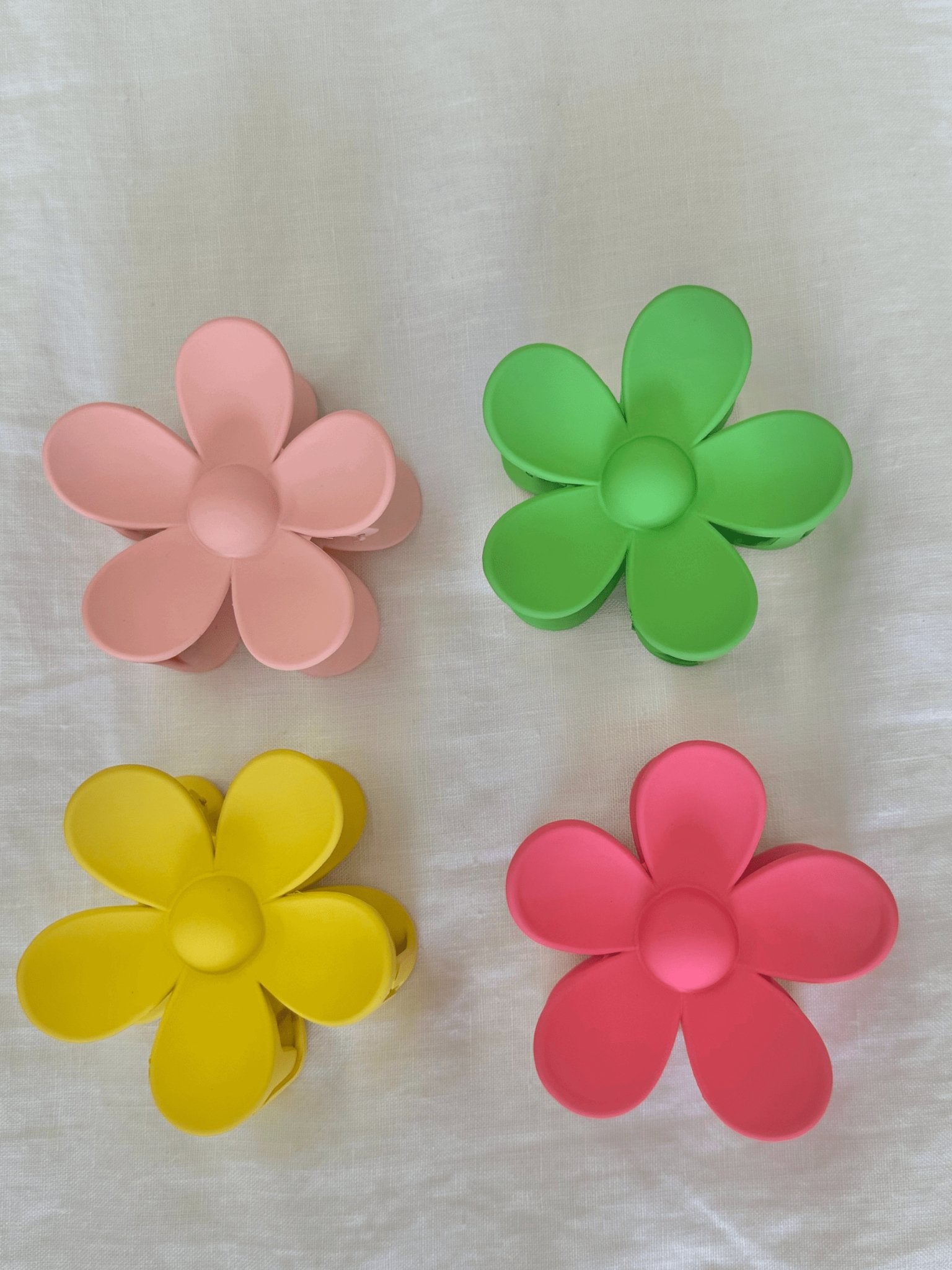 THE FLOWER POWER HAIR CLIP GREEN by HIBISCUS THE LABEL - Shop at Black Salt Co