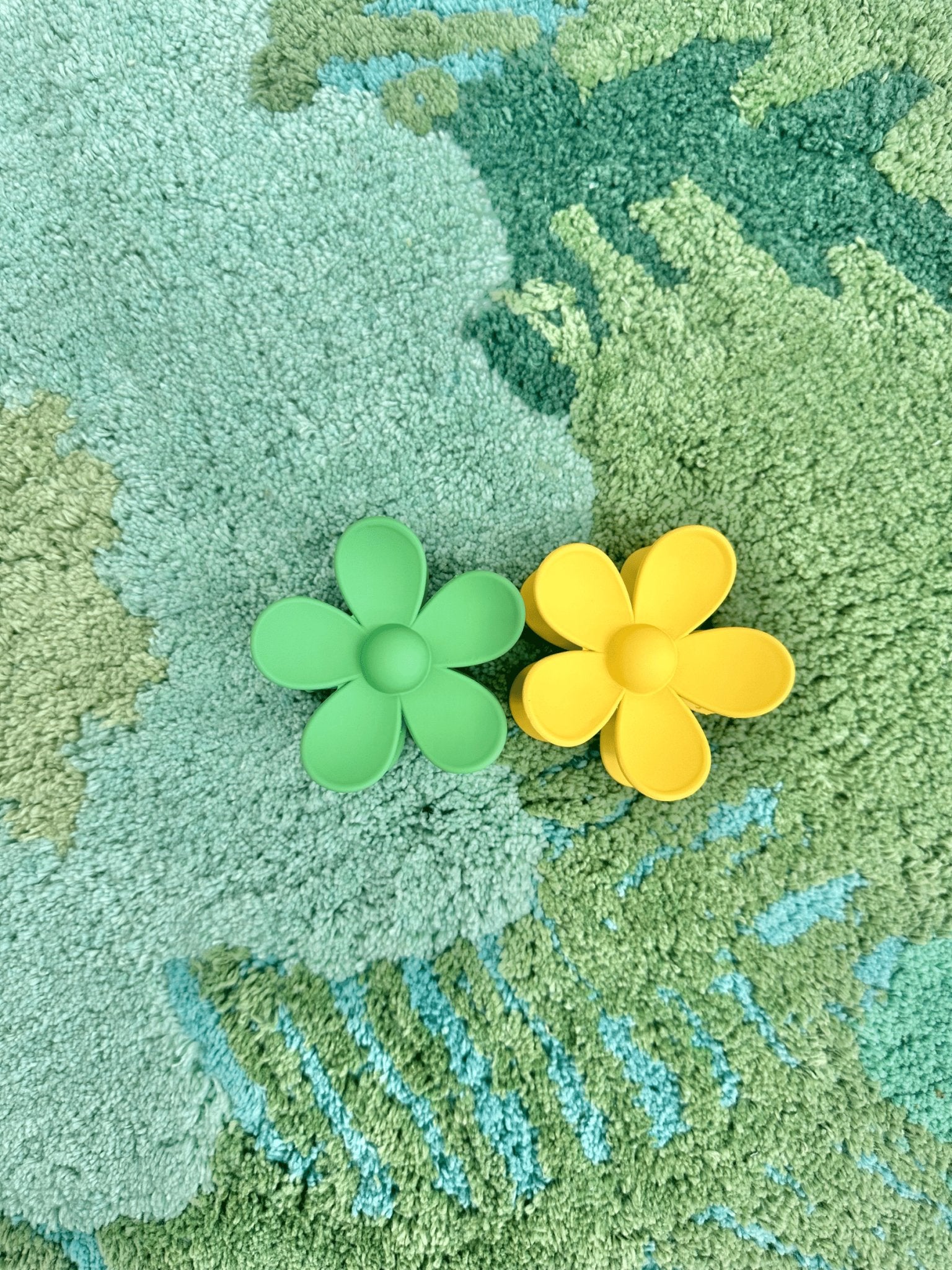 THE FLOWER POWER HAIR CLIP GREEN by HIBISCUS THE LABEL - Shop at Black Salt Co