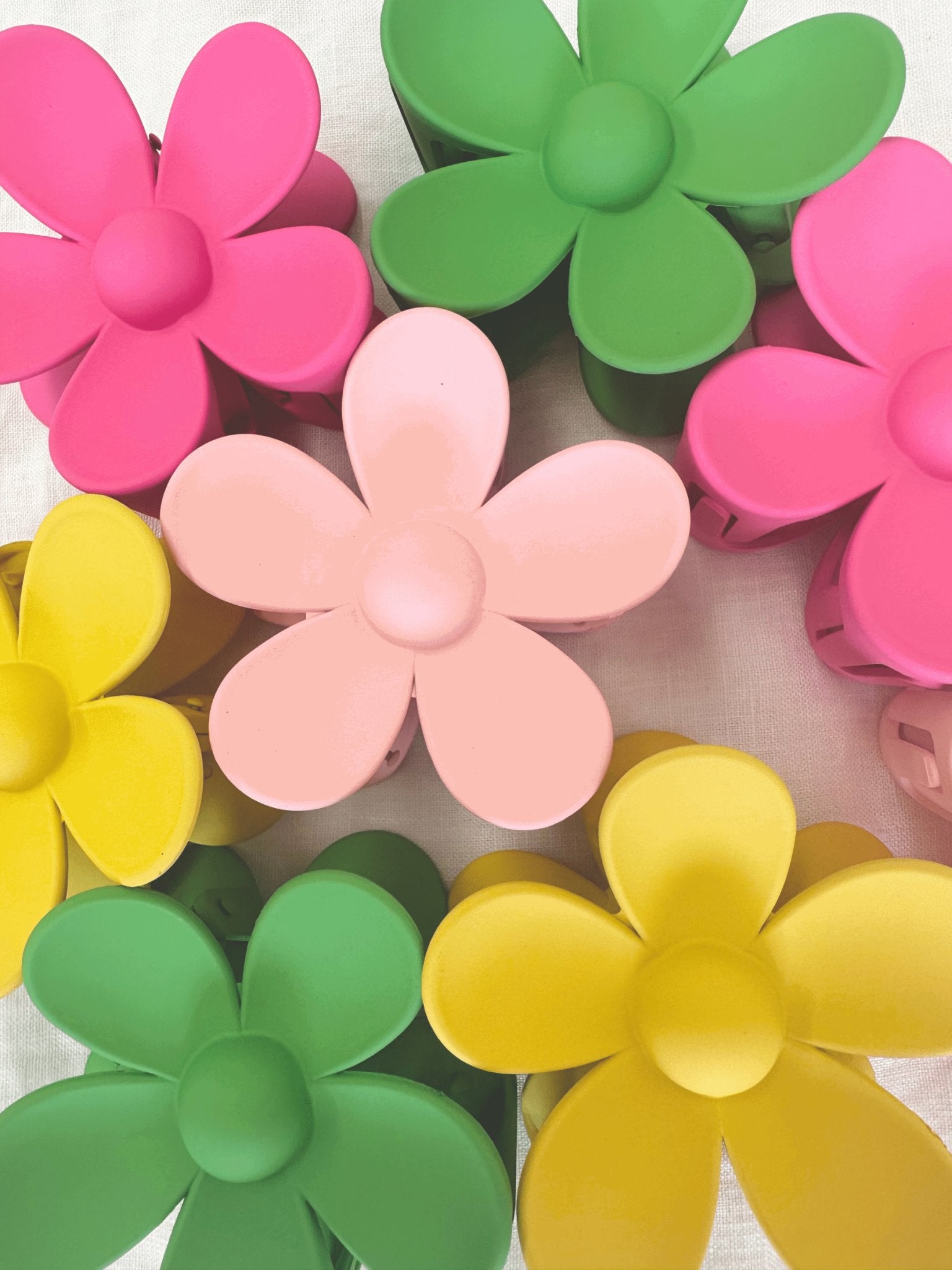 THE FLOWER POWER HAIR CLIP GREEN by HIBISCUS THE LABEL - Shop at Black Salt Co