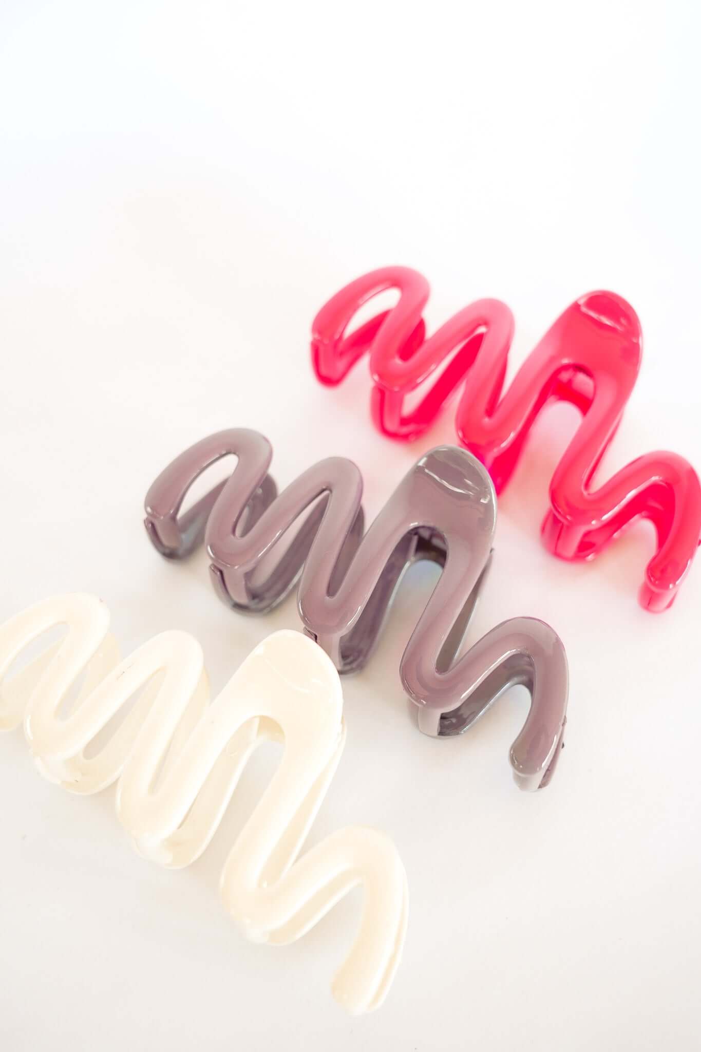 WIGGLY HAIR CLAWS by Black Salt Co Sale - Shop at Black Salt Co